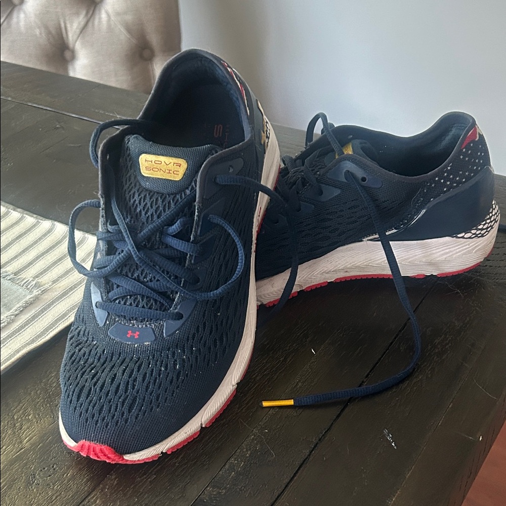 Under Armour HOVR Sonic Navy Running Shoes with White and red